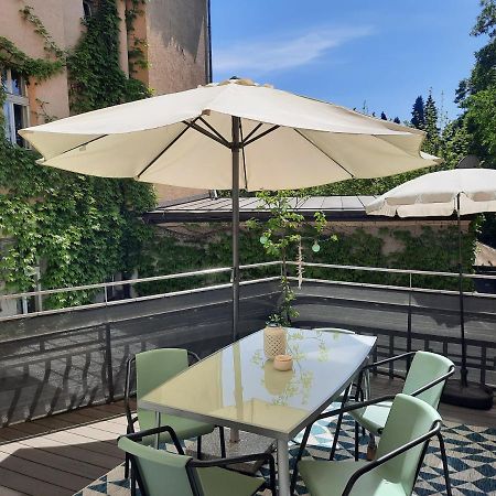 Апартаменты Das Karawankenplatz! Haus Der Geschenke-Carinthia Фельден-ам-Вёртер-Зе Экстерьер фото