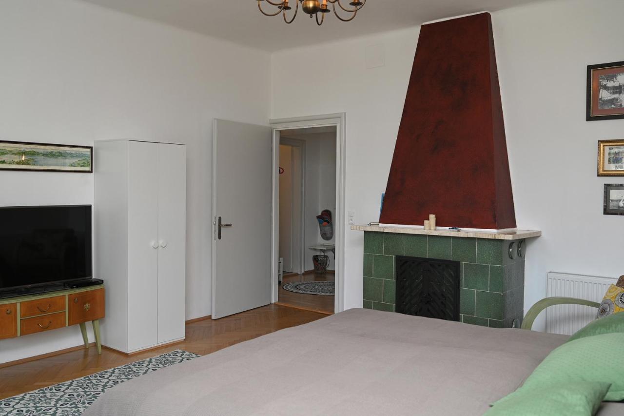 Апартаменты Das Karawankenplatz! Haus Der Geschenke-Carinthia Фельден-ам-Вёртер-Зе Экстерьер фото
