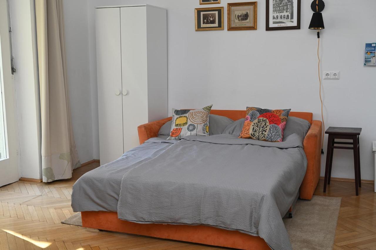 Апартаменты Das Karawankenplatz! Haus Der Geschenke-Carinthia Фельден-ам-Вёртер-Зе Экстерьер фото